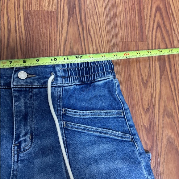 Vervet Reassure - High Rise Drawstring Wide Leg Jeans - Picture 7 of 8